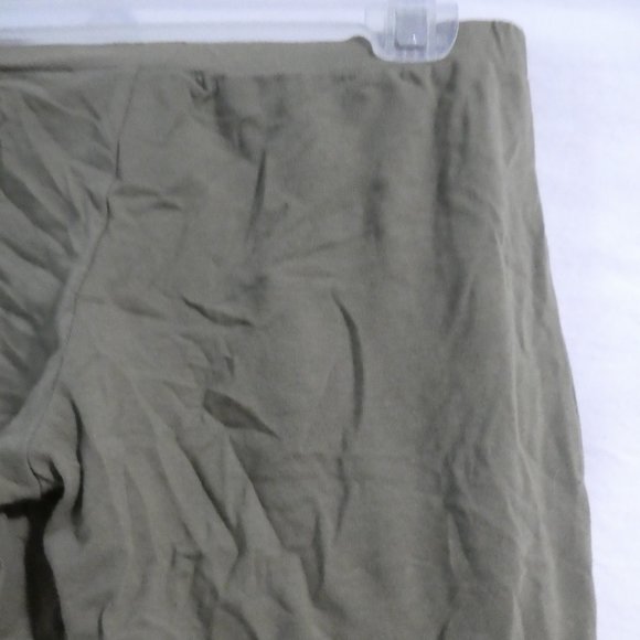 AQUA ROSE | small | Casual Olive Green Leggings - Picture 12 of 16